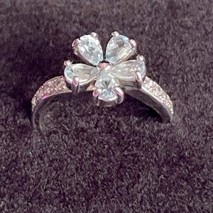 925 Sterling Silver Flower ring